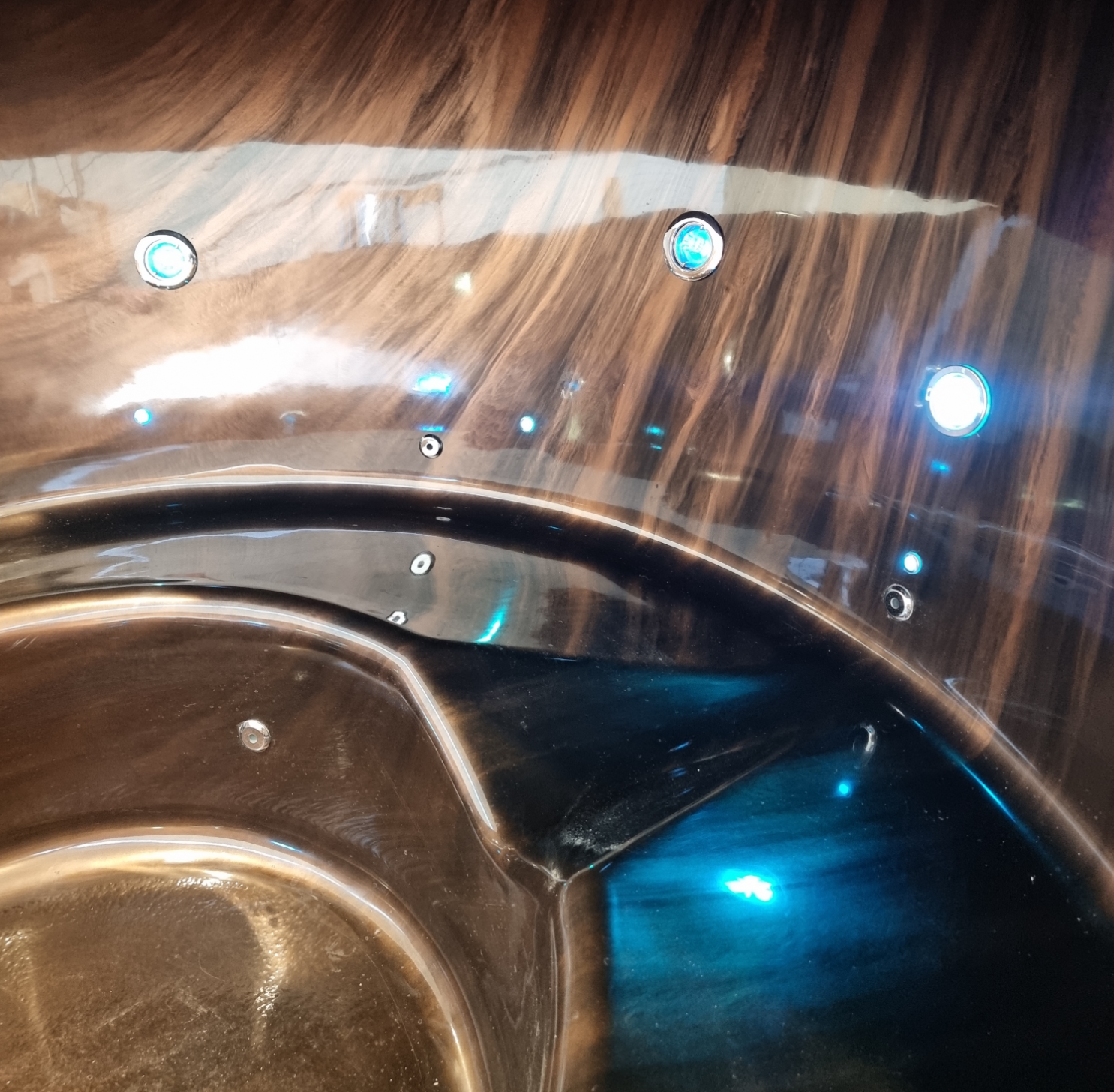 Hottub_acryl_extern9