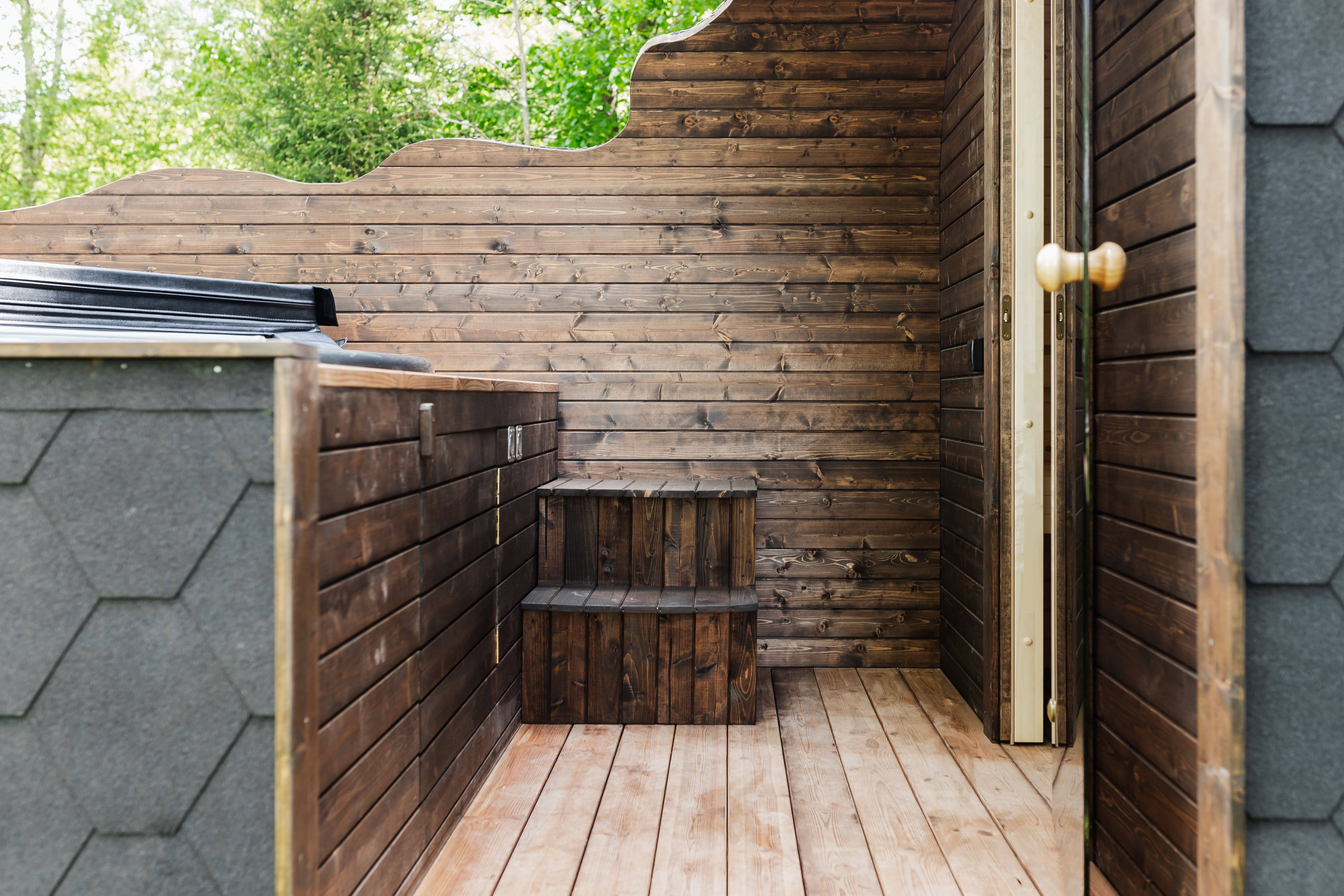2in1 NATURE Sauna und Hottub, Handgefertigt