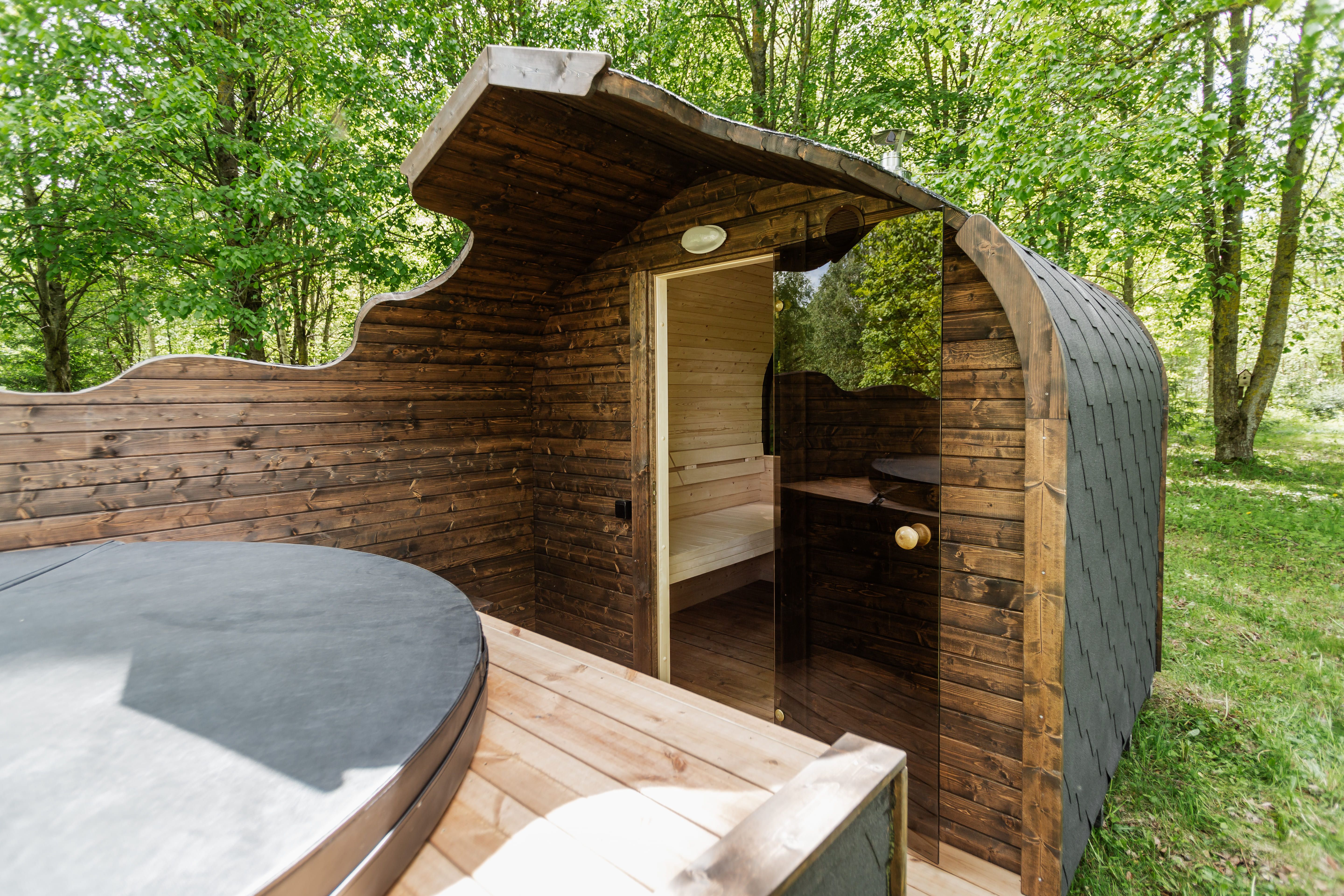 2in1 NATURE Sauna und Hottub, Handgefertigt