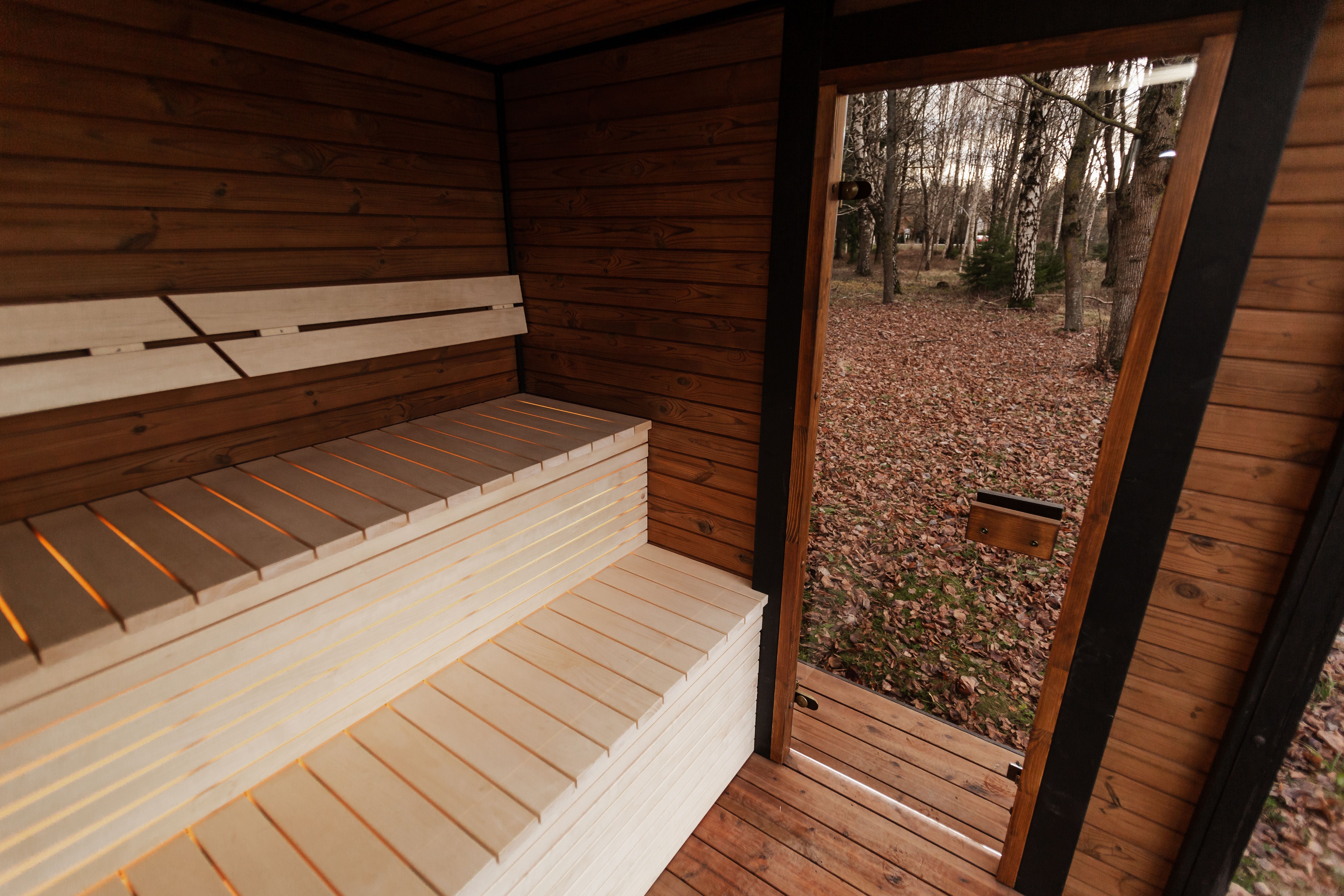 2in1 MODERN Sauna und Hottub, Handgefertigt
