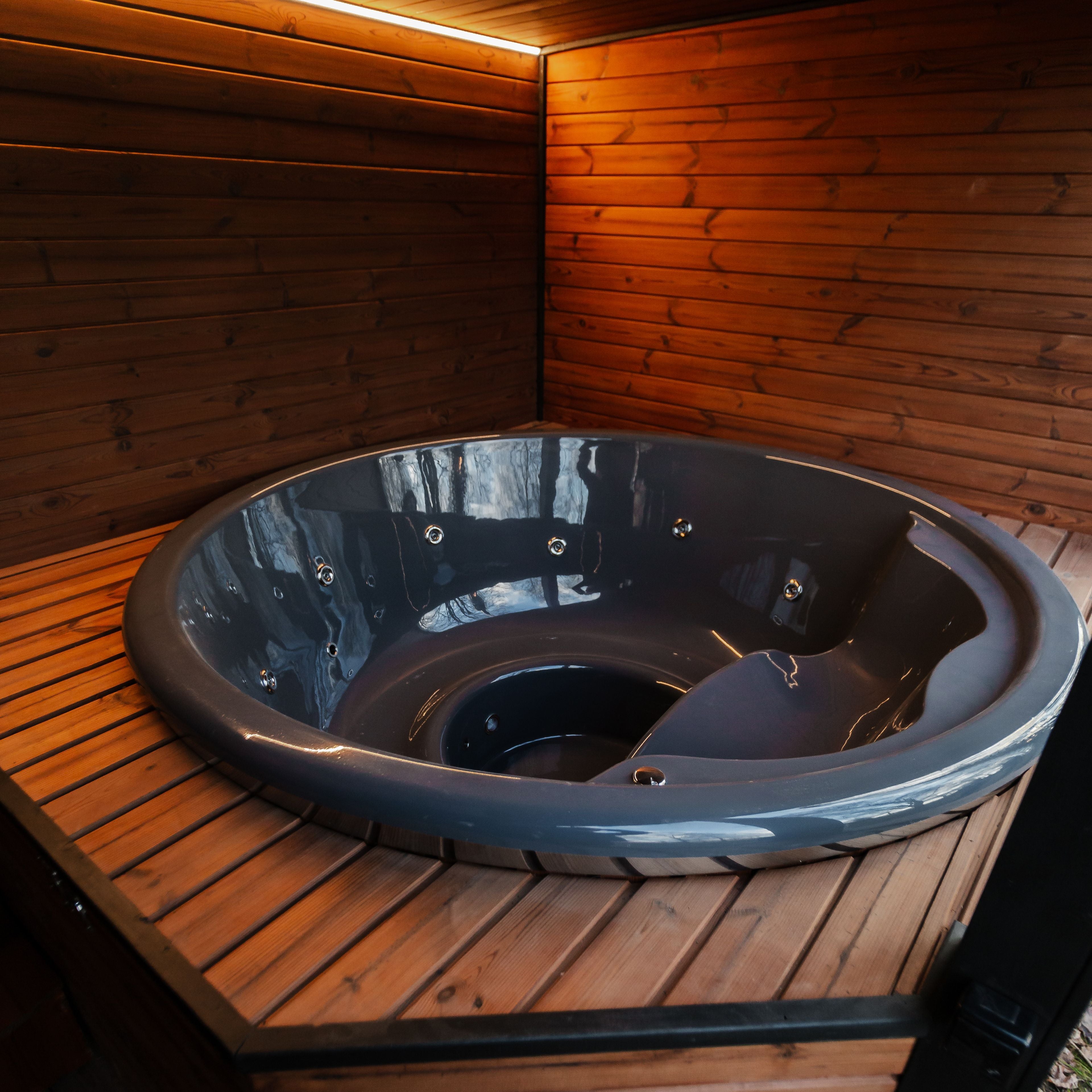2in1 MODERN Sauna und Hottub, Handgefertigt