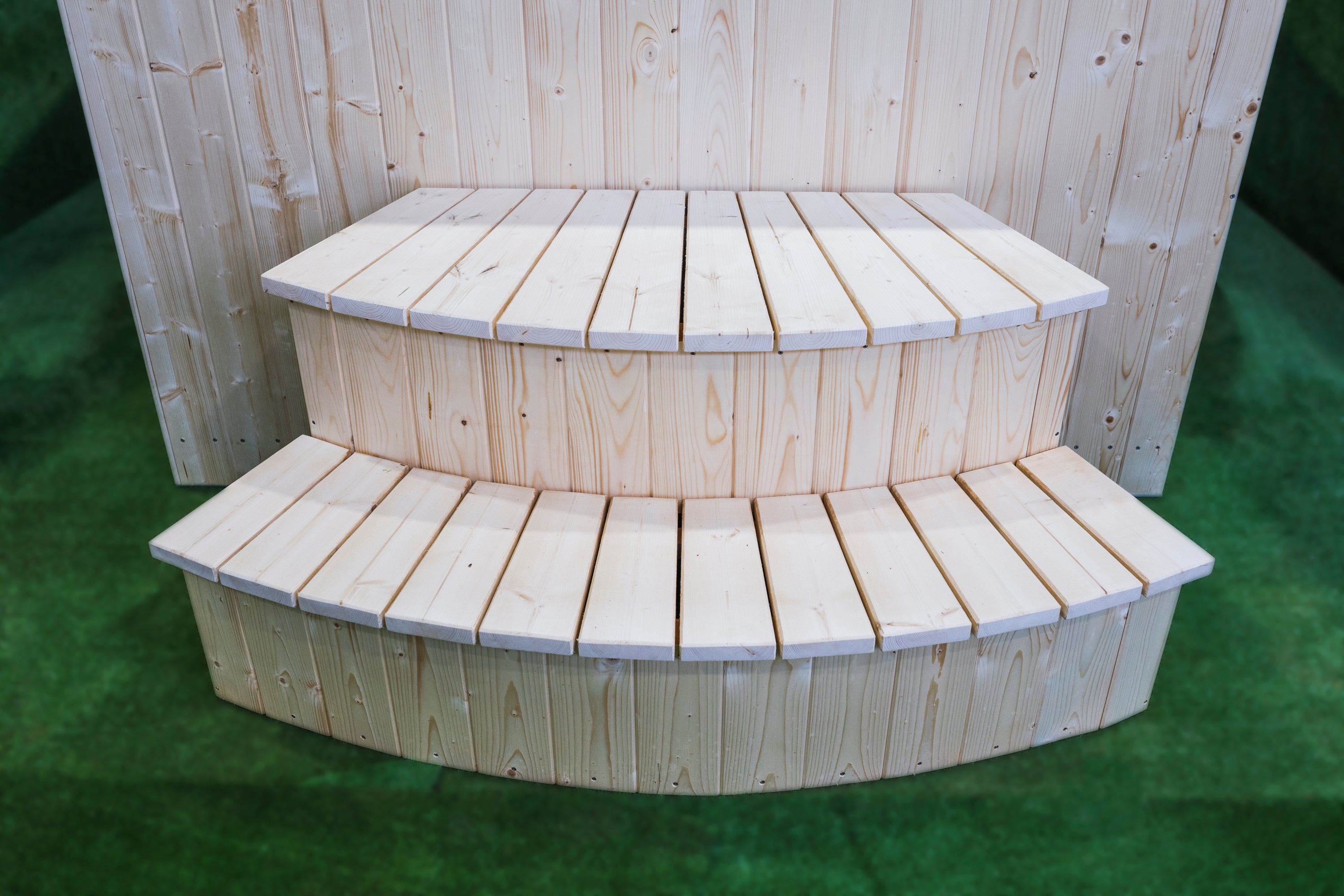 Hottub_poly_eckig6